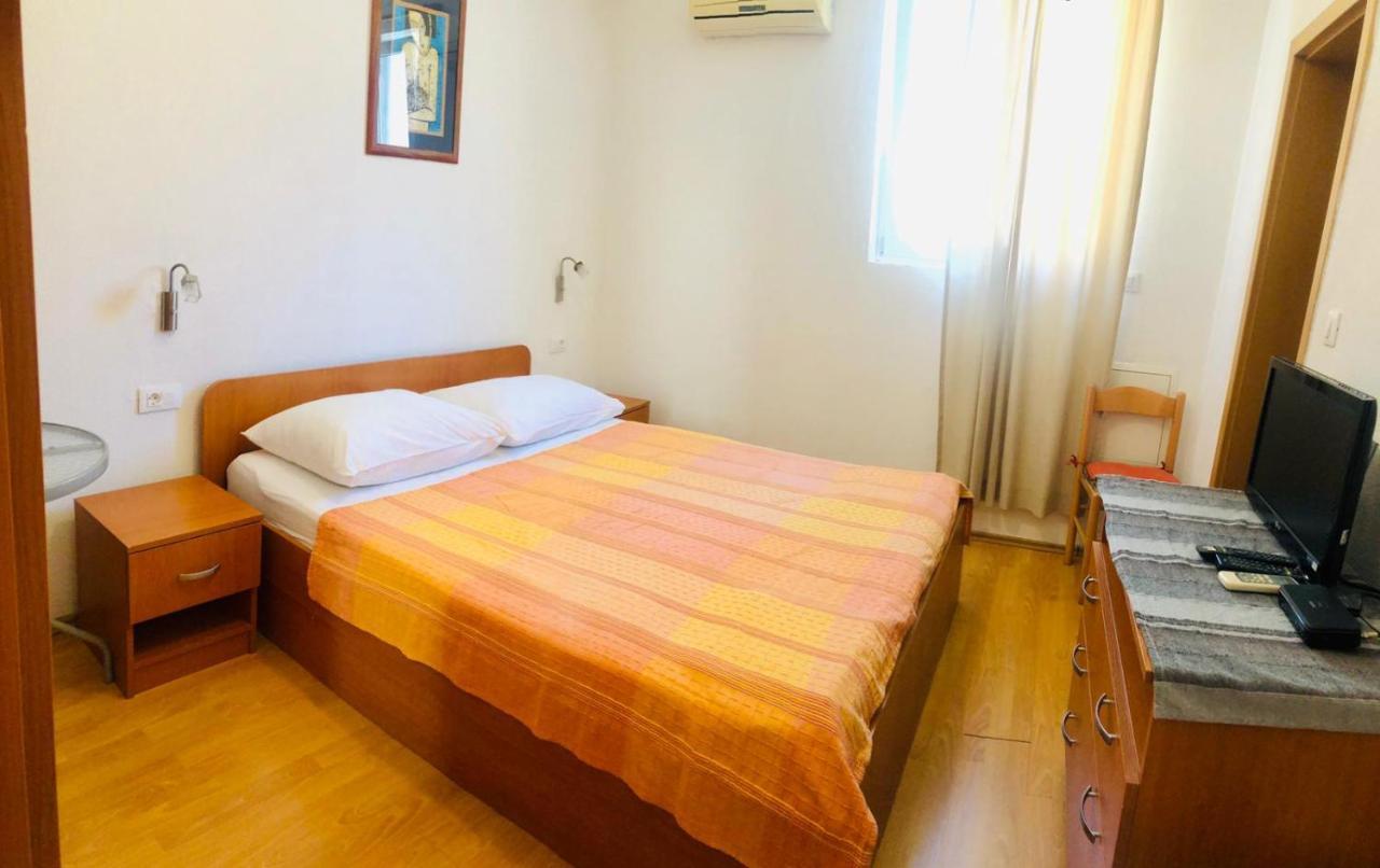 Apartman Lala Baška Voda Exterior foto
